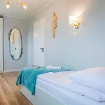 Διαμέρισμα 2 Bedroom Stunning In