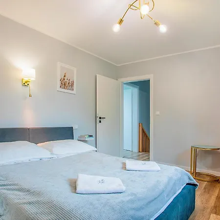 Apartman 2 Bedroom Awesome In *