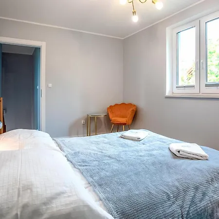 Apartman 2 Bedroom Awesome In