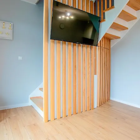 Apartman 2 Bedroom Awesome In *