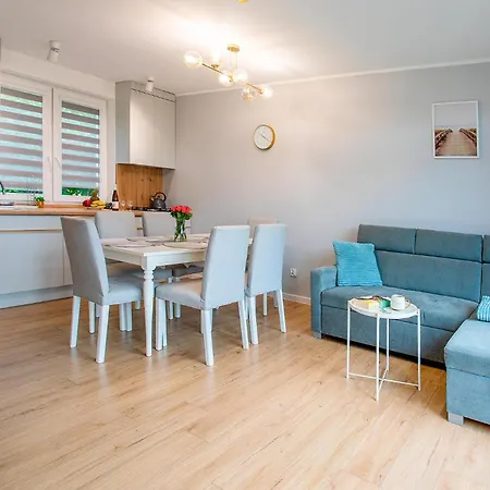 2 Bedroom In * Jastrzębia Góra