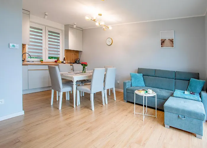 2 Bedroom In * Jastrzębia Góra